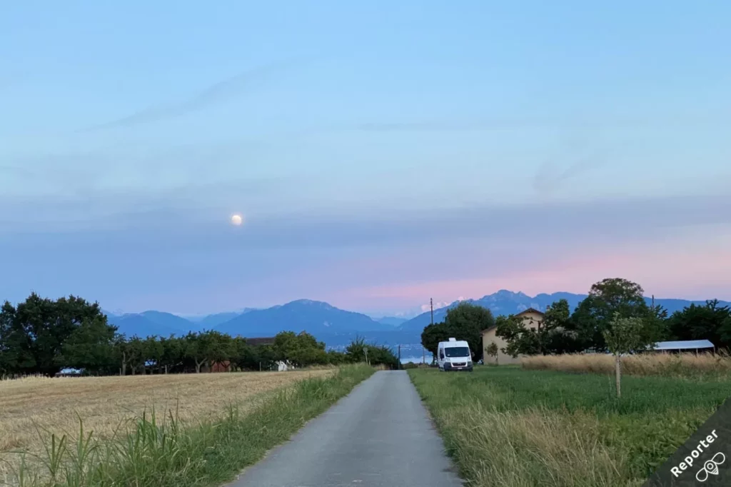 Campeurs PlaceToBee chez un accueillant de la région de Morges